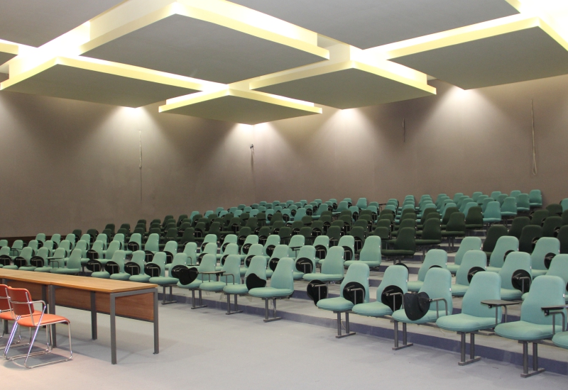 conference-hall-gucec